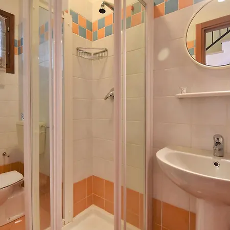 Solmare-30 By Interhome Rosapineta